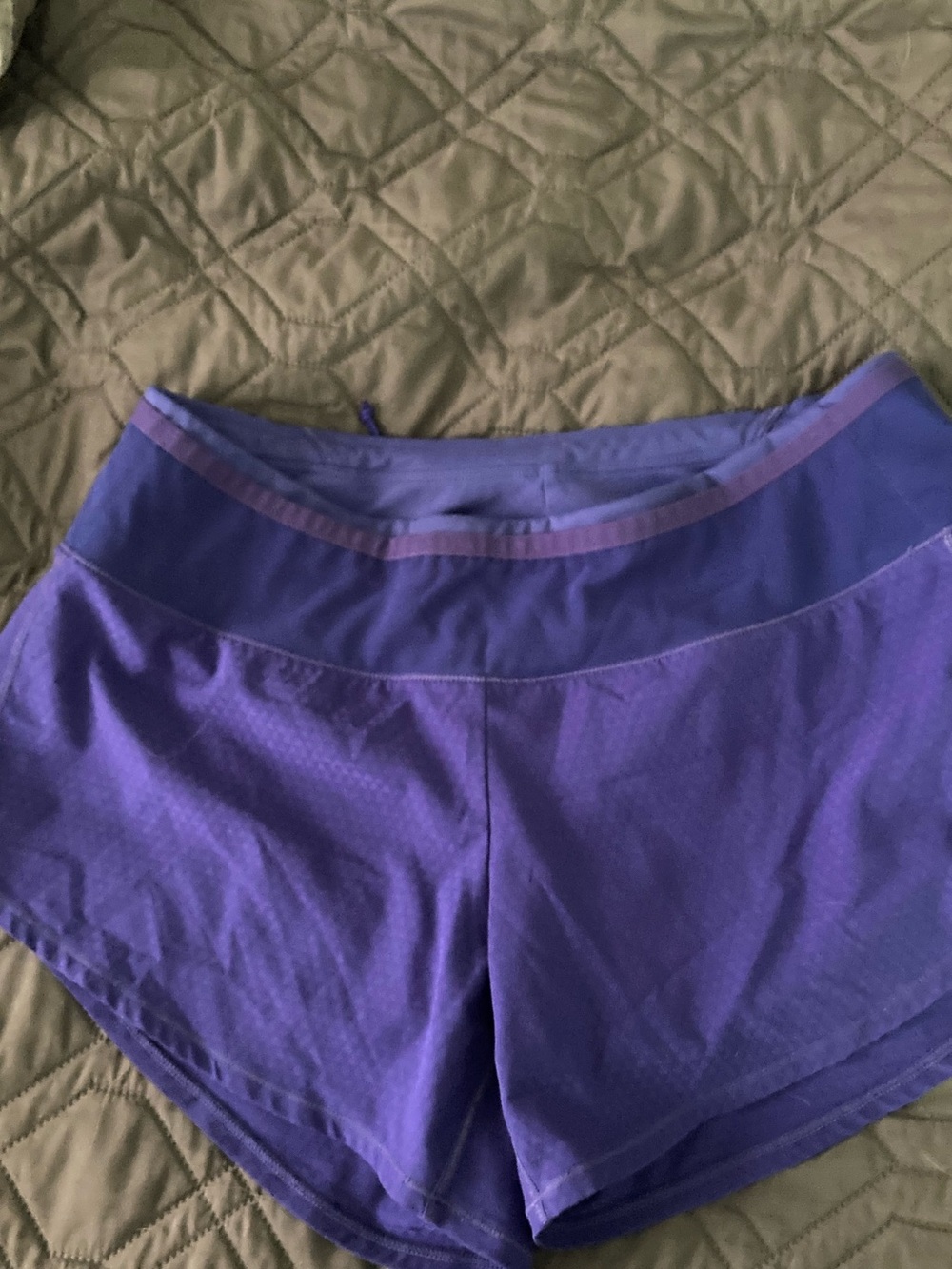 Oiselle Rogas, Size 6, Purple.